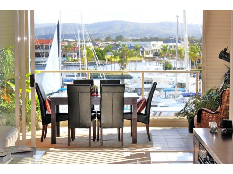 1798 Rialto Quay Drive, Hope Island QLD 4212