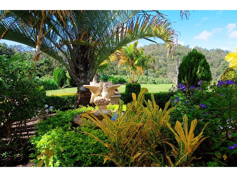 79 Larcombe Drive, Wongawallan QLD 4210