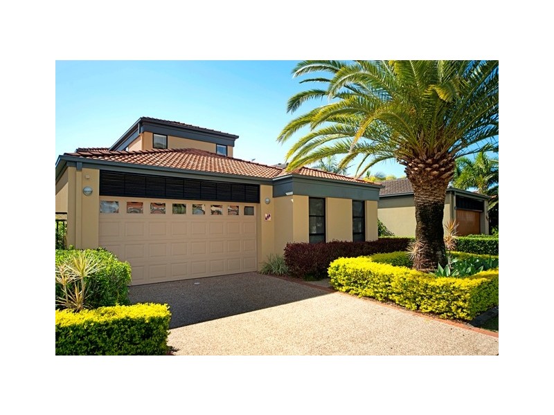 525 Oyster Cove Promenade, Helensvale QLD 4212