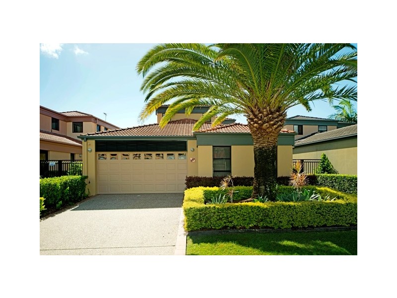 525 Oyster Cove Promenade, Helensvale QLD 4212