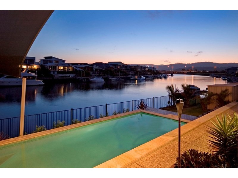 14 River Links Boulevard, Helensvale QLD 4212