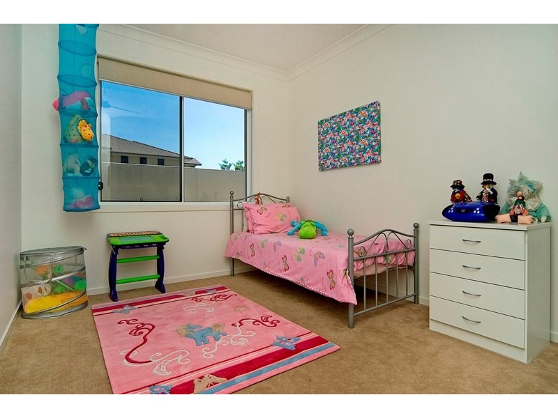 14 River Links Boulevard, Helensvale QLD 4212