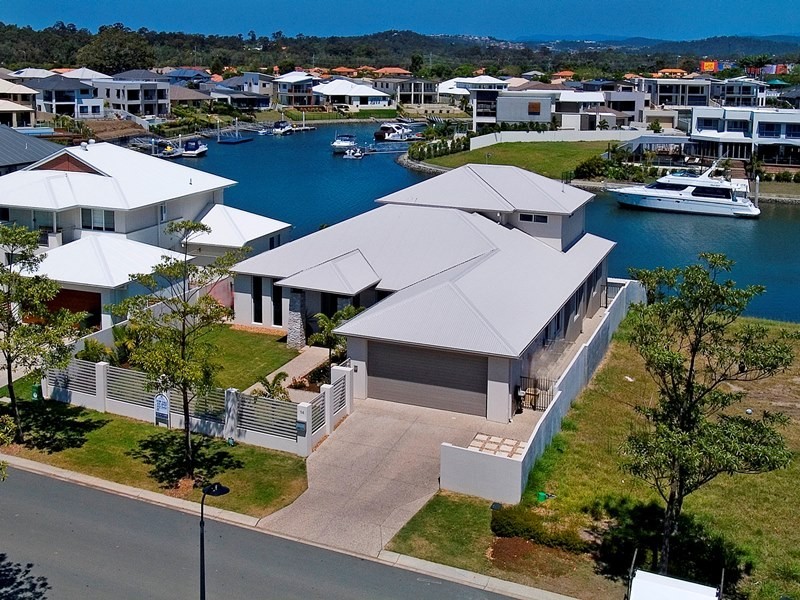 14 River Links Boulevard, Helensvale QLD 4212