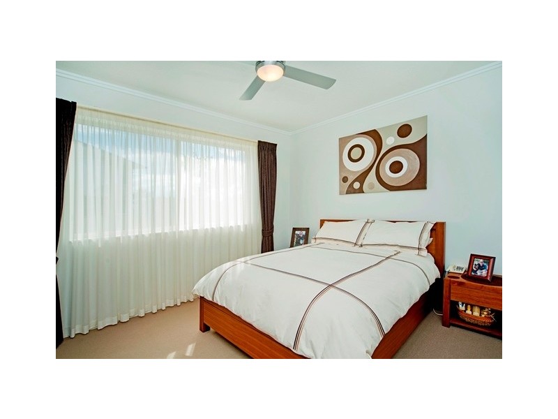 1743 Rialto Quay Drive, Stillwater Apartments, Hope Island QLD 4212