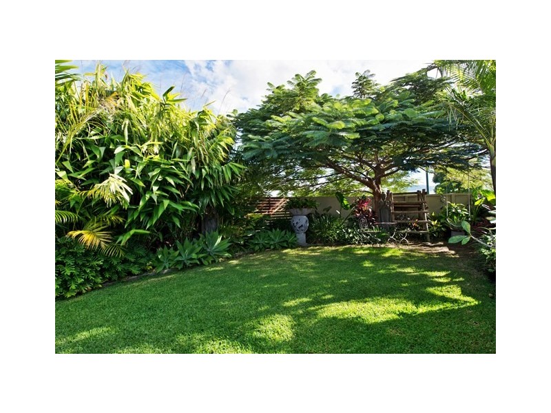 18 Essen Place, Oxenford QLD 4210