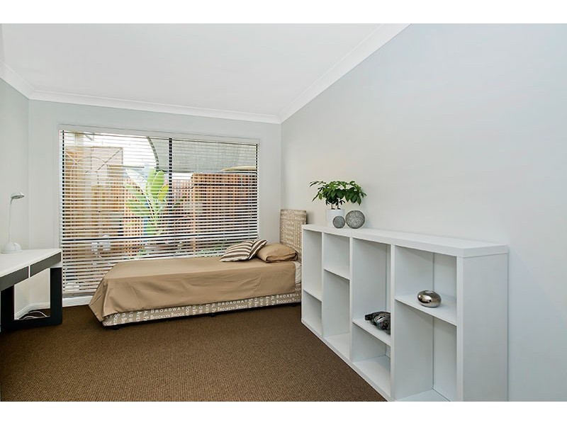 18 Essen Place, Oxenford QLD 4210