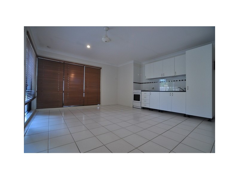 18 Essen Place, Oxenford QLD 4210