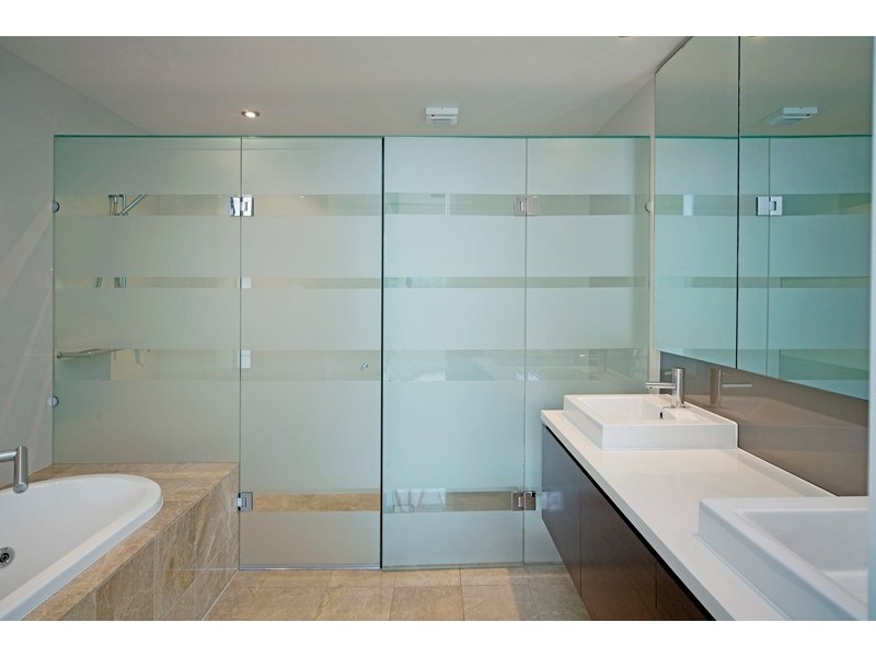 7513 Springfield Drive, Hope Island QLD 4212