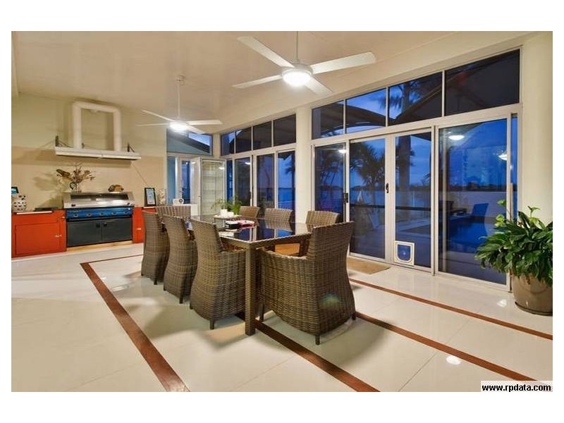 36 Esplanade, Jacobs Well QLD 4208