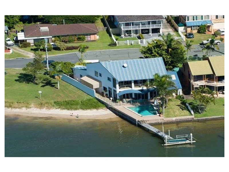 36 Esplanade, Jacobs Well QLD 4208