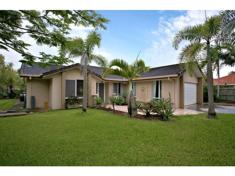 6 Lakeshore Drive, Monterey Keys QLD 4212