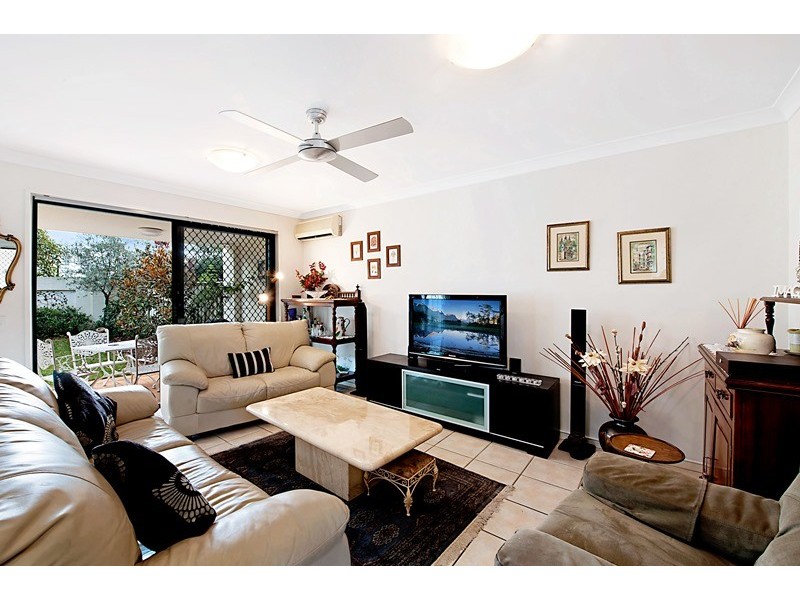 38/60 Caseys Road, Hope Island QLD 4212