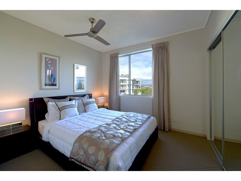 927/74 Sheehan Avenue, Hope Island QLD 4212