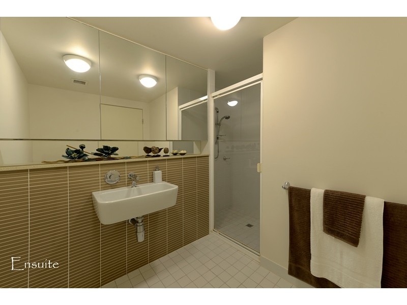 927/74 Sheehan Avenue, Hope Island QLD 4212