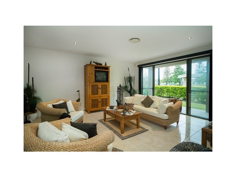 2531 Gracemere Circut West, Hope Island QLD 4212