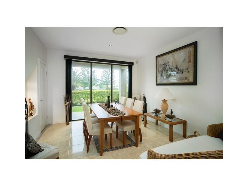 2531 Gracemere Circut West, Hope Island QLD 4212