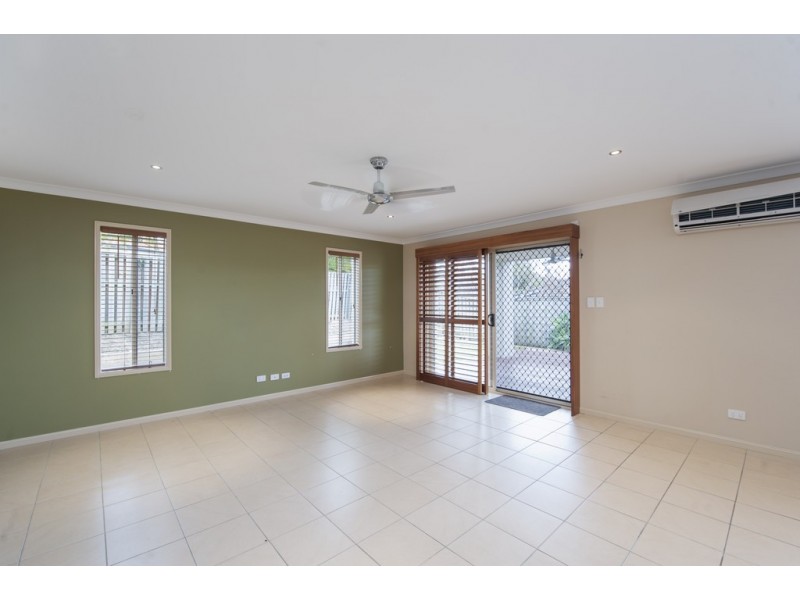 3 Brennan Close, Maudsland QLD 4210