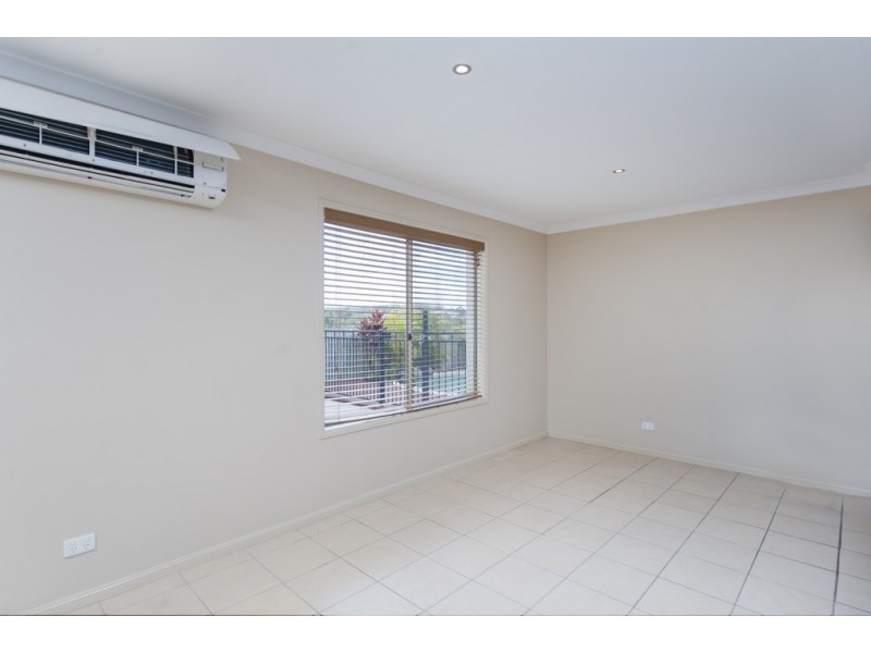 3 Brennan Close, Maudsland QLD 4210