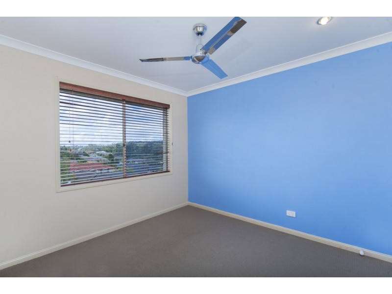 3 Brennan Close, Maudsland QLD 4210