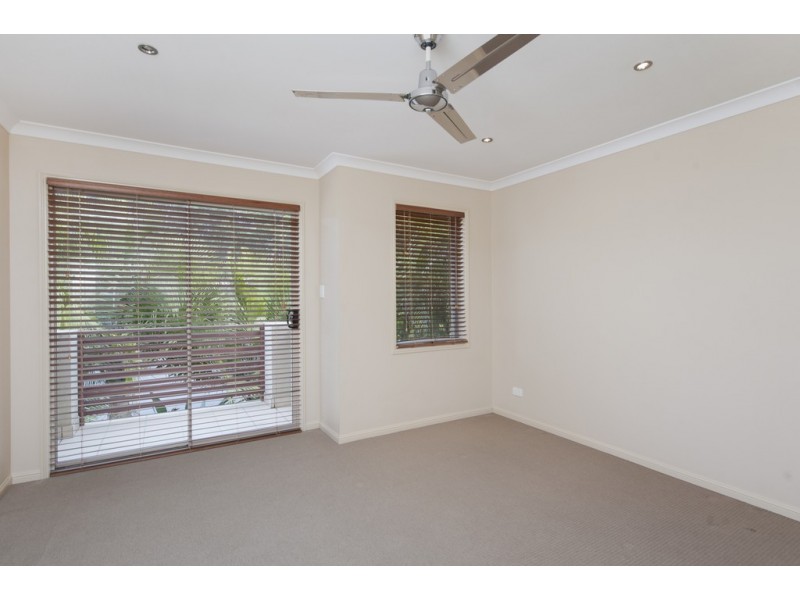 3 Brennan Close, Maudsland QLD 4210