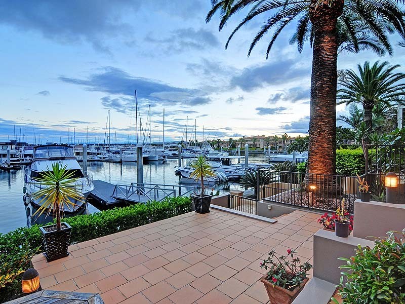 1505 Rosebank Way West, Hope Island QLD 4212