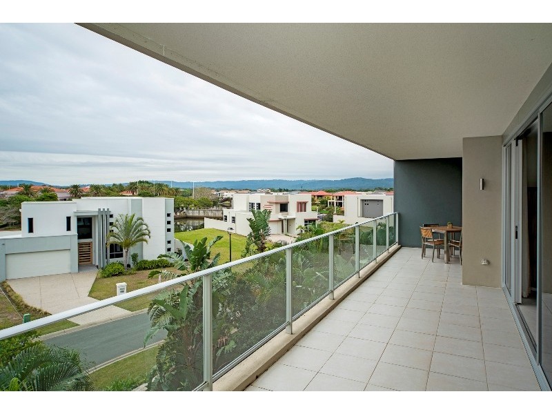 2315/2 Activa Way, Hope Island QLD 4212