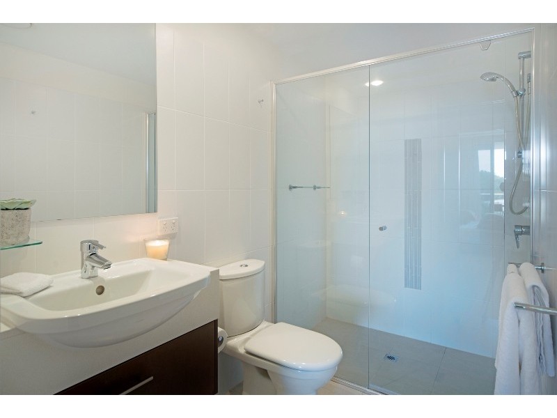 2315/2 Activa Way, Hope Island QLD 4212
