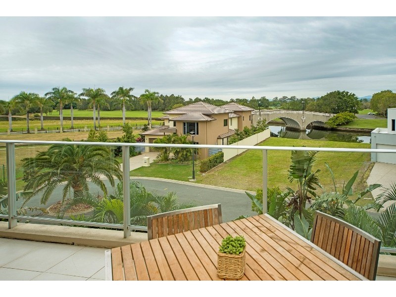 2315/2 Activa Way, Hope Island QLD 4212