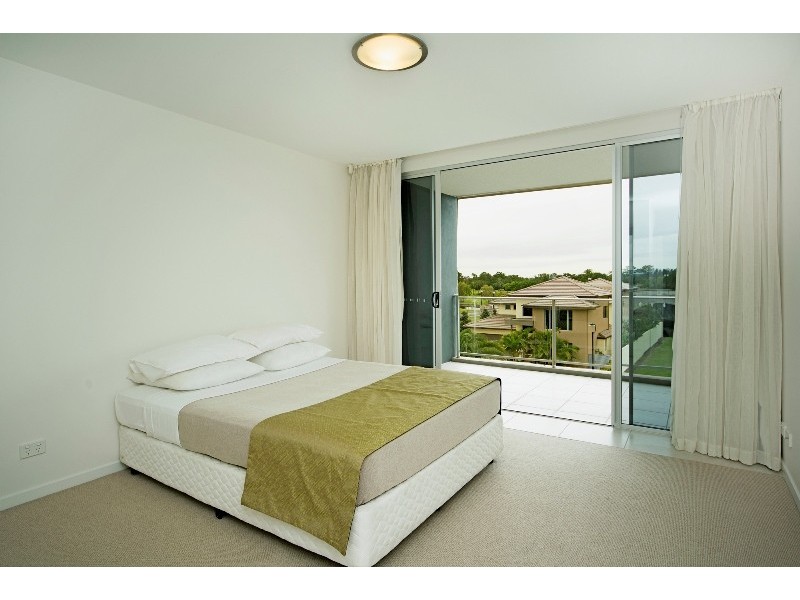 2315/2 Activa Way, Hope Island QLD 4212