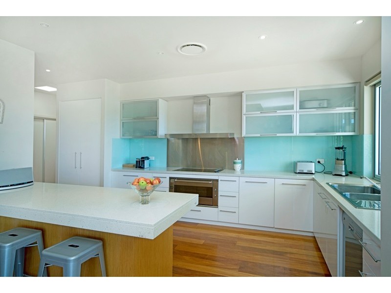 8311 Magnolia Drive East, Hope Island QLD 4212