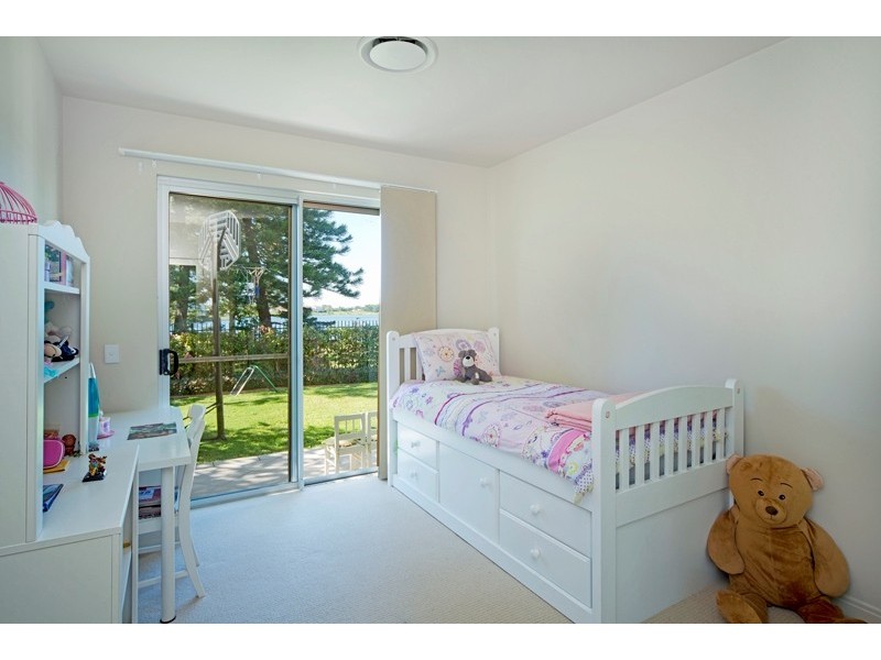 8311 Magnolia Drive East, Hope Island QLD 4212