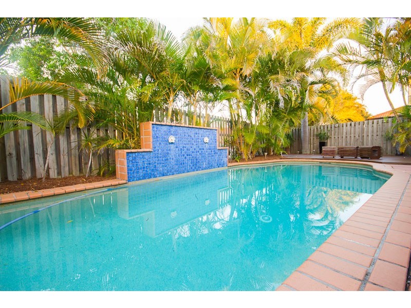15 Eastpark Drive, Monterey Keys QLD 4212
