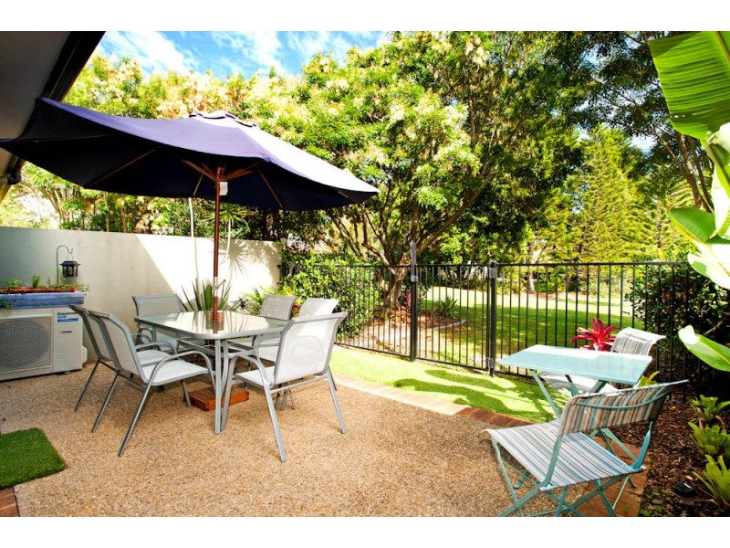 121/19 Santa Barbara Road, Hope Island QLD 4212