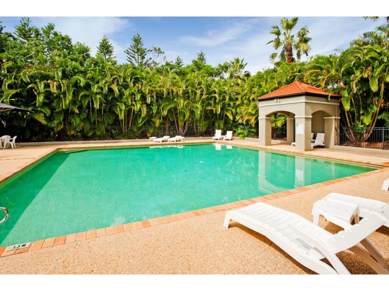 121/19 Santa Barbara Road, Hope Island QLD 4212