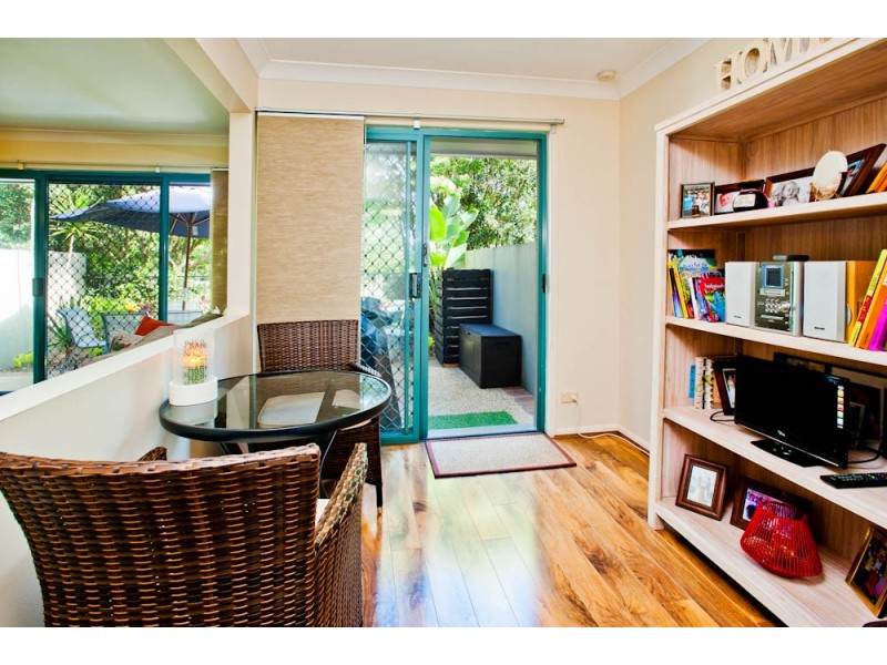 121/19 Santa Barbara Road, Hope Island QLD 4212