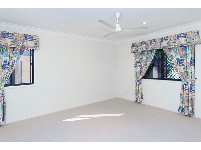 3/118 Pohlman Street, Southport QLD 4215