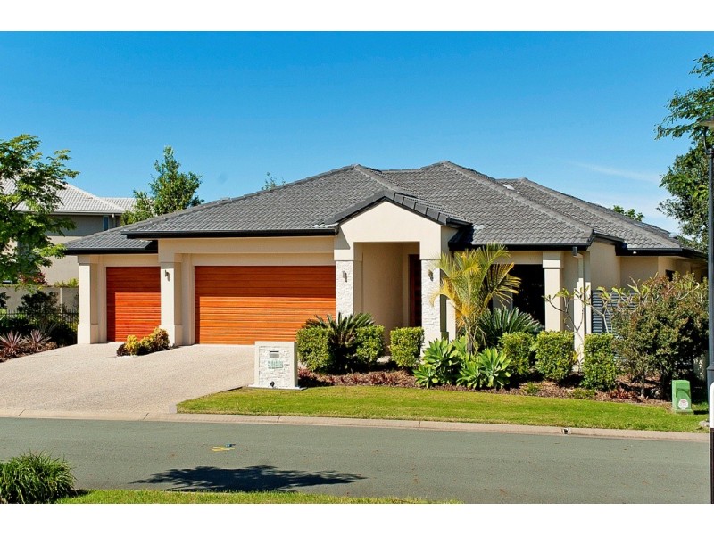 2523 Gracemere Circuit North, Hope Island QLD 4212