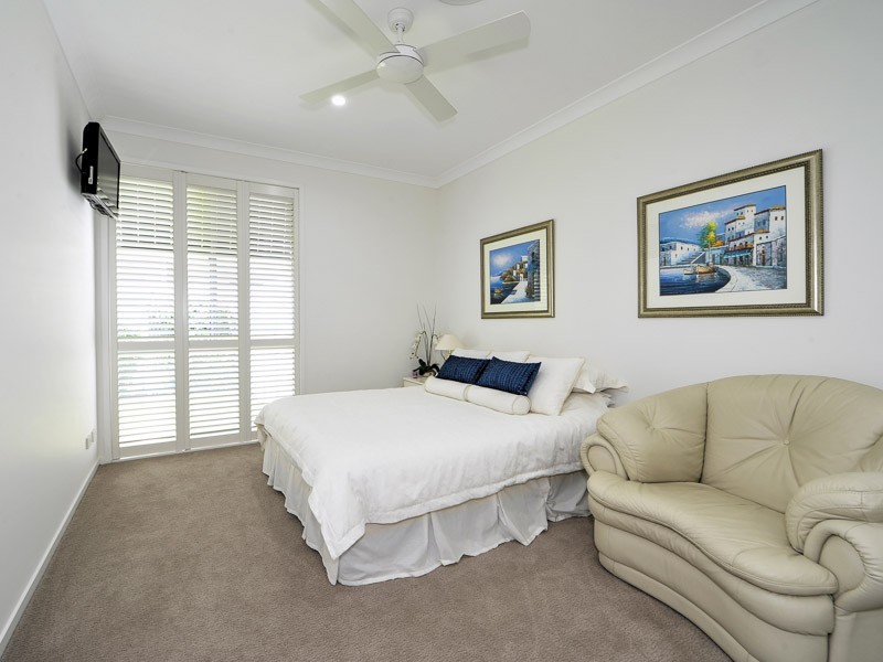 7693 Fairway Boulevard, Hope Island QLD 4212