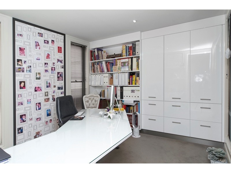 1502 Rosebank Way West, Hope Island QLD 4212