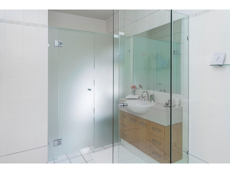 1502 Rosebank Way West, Hope Island QLD 4212