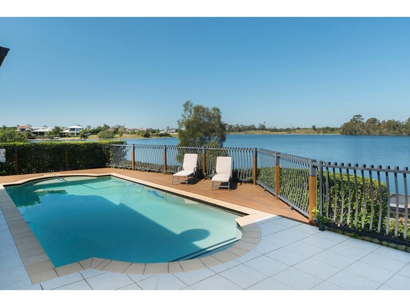 6 Kim Court, Helensvale QLD 4212