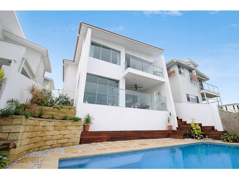 10 Quayside Drive, River Links, Helensvale QLD 4212