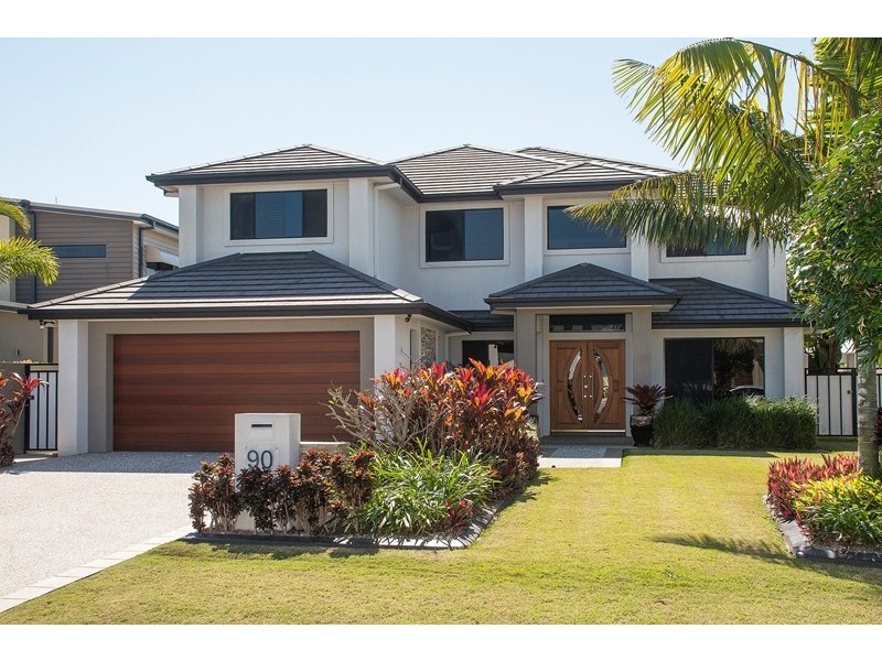 90 Southaven Drive, River Links, Helensvale QLD 4212