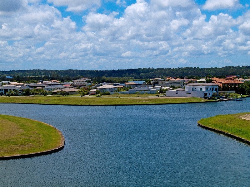 2631 Virginia Drive, Hope Island QLD 4212