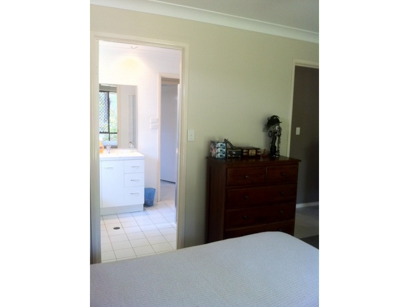 39 Jingella Street, Hope Island QLD 4212