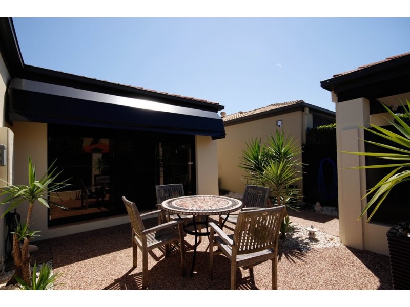 37 Lee-Anne Crescent, Monterey Keys QLD 4212