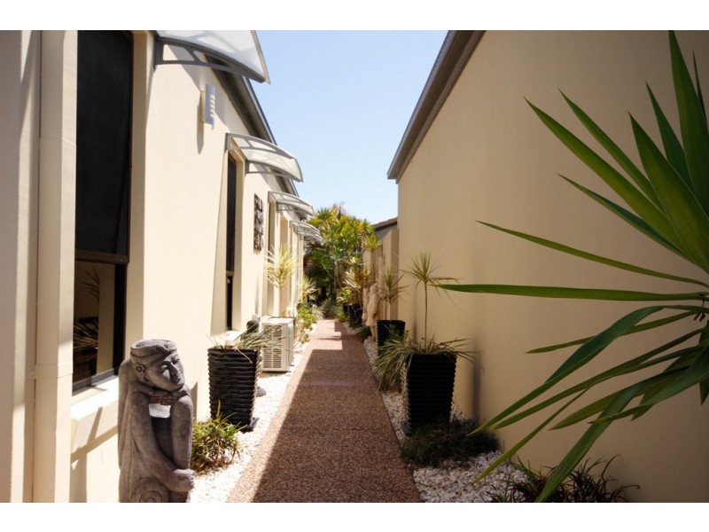 37 Lee-Anne Crescent, Monterey Keys QLD 4212