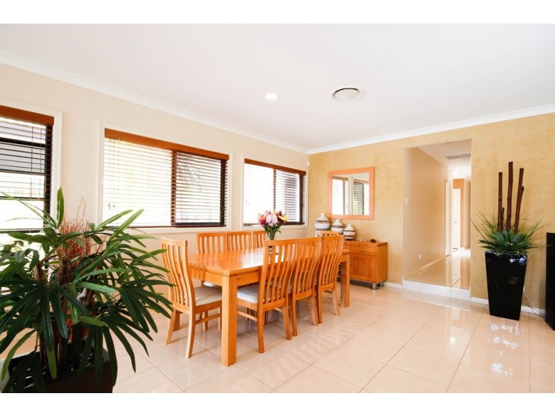37 Lee-Anne Crescent, Monterey Keys QLD 4212