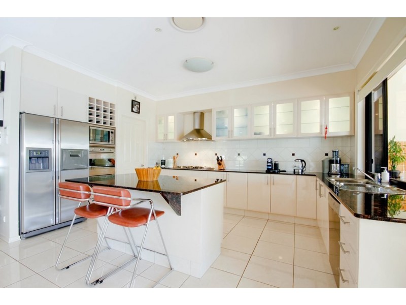 37 Lee-Anne Crescent, Monterey Keys QLD 4212