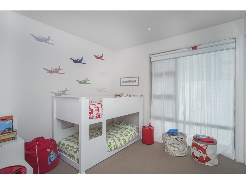 2569 Cressbrook Drive, Hope Island QLD 4212